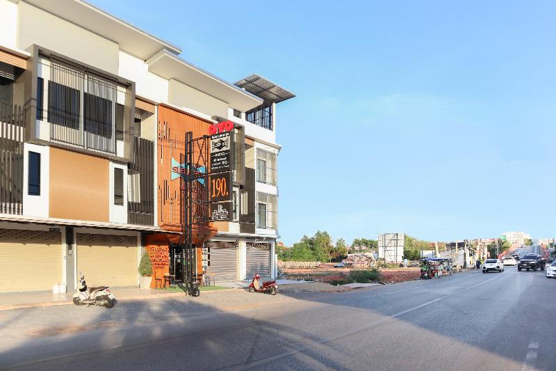 Капсульный Oтель Sleepbox Hostel Suratthani