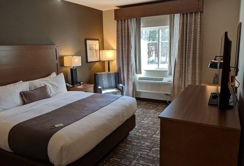 Grandstay Hotel & Suites