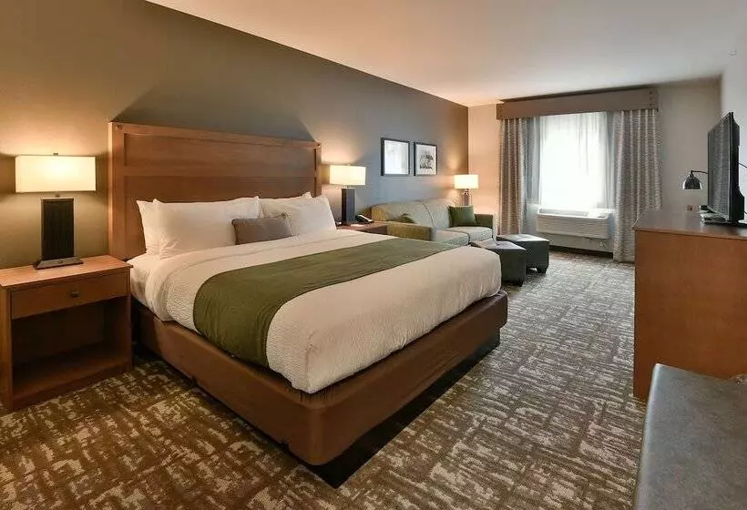 Grandstay Hotel & Suites