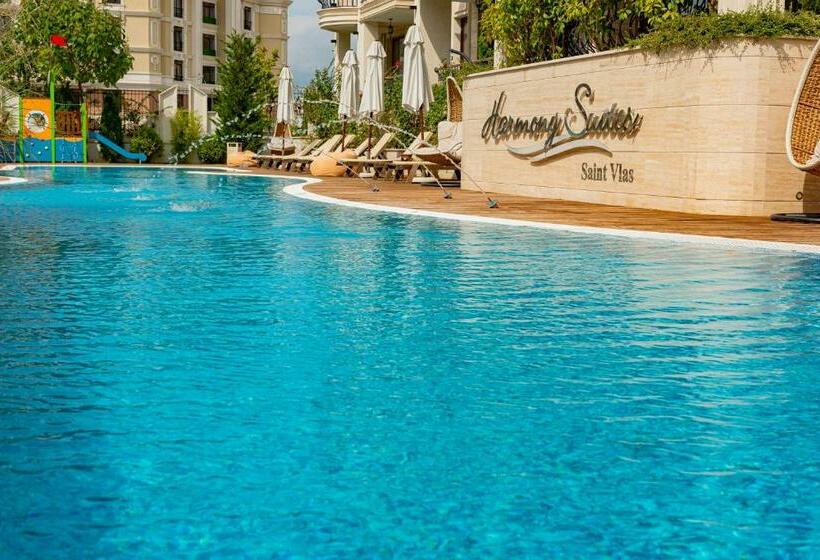 ホテル Menada Harmony Suites X