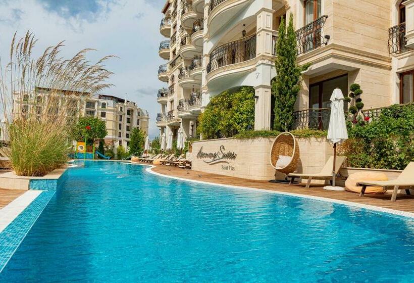 ホテル Menada Harmony Suites X