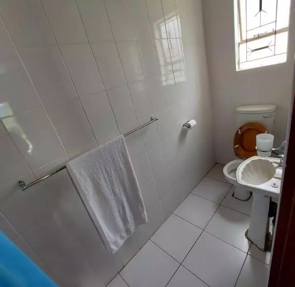 پانسیون Lion Rock View Guesthouse