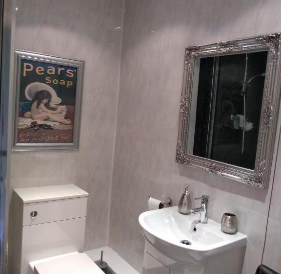 بنسيون Marllew