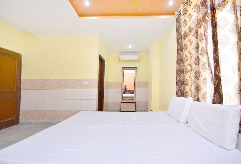 Spot On 41347 Hotel Royal Occassions