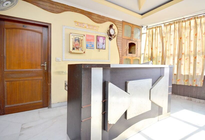 Spot On 41347 Hotel Royal Occassions