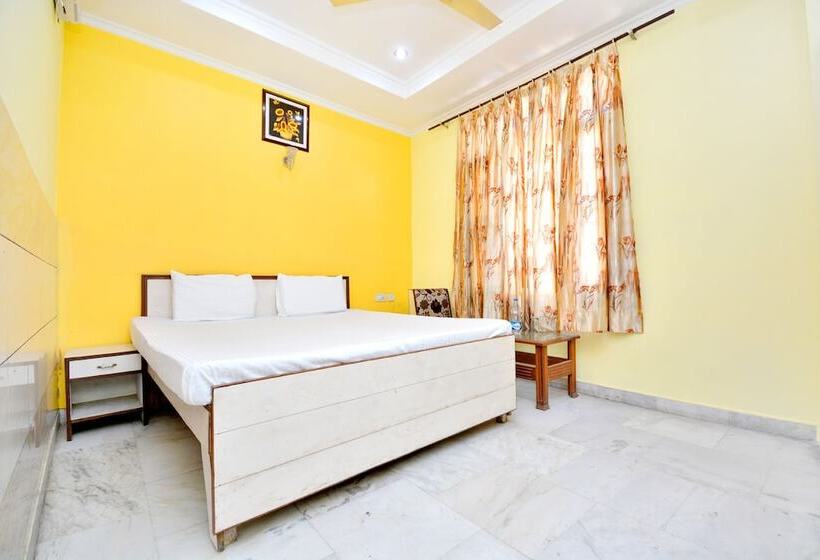 Spot On 41347 Hotel Royal Occassions