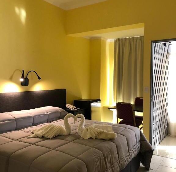 ユースホステル Posada Relmú