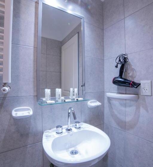 ユースホステル Posada Relmú