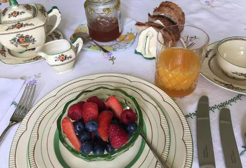 Aamiaismajoitus (B&B) Anne’s House