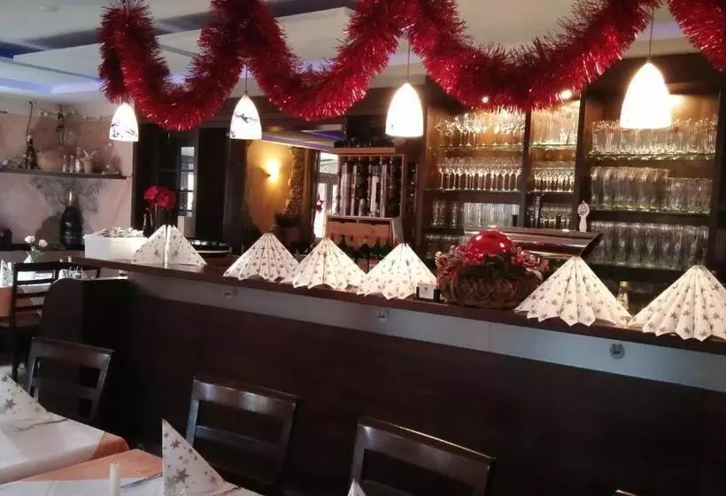 ホテル Restaurant Zum Bäumle