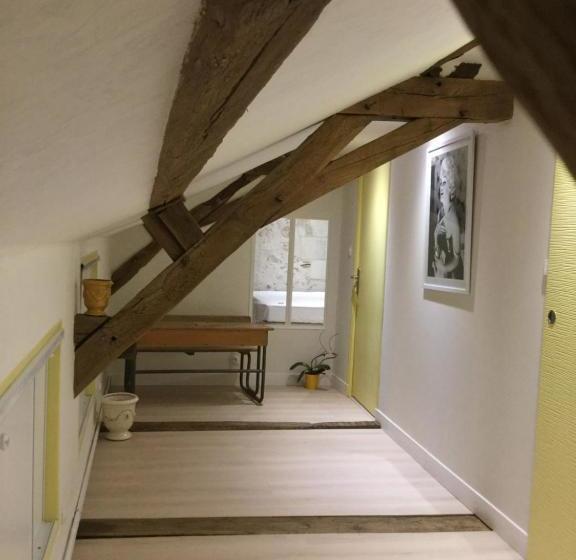 مبيت وإفطار Les Tilleuls De Mary