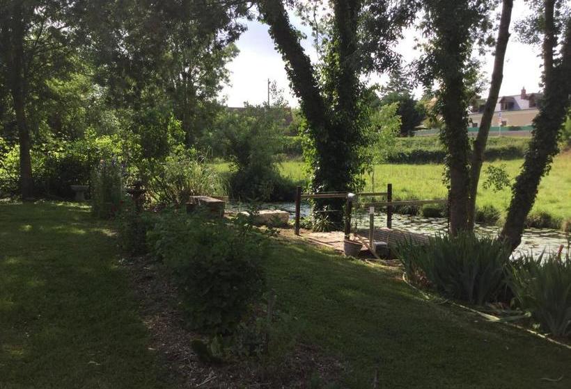 مبيت وإفطار Les Tilleuls De Mary