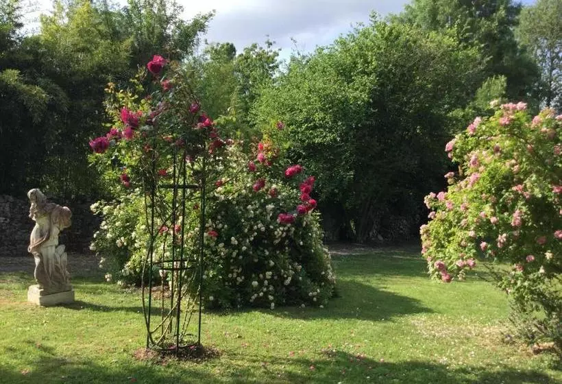 Aamiaismajoitus (B&B) Les Tilleuls De Mary