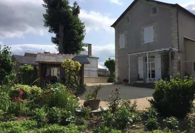 Aamiaismajoitus (B&B) Les Tilleuls De Mary