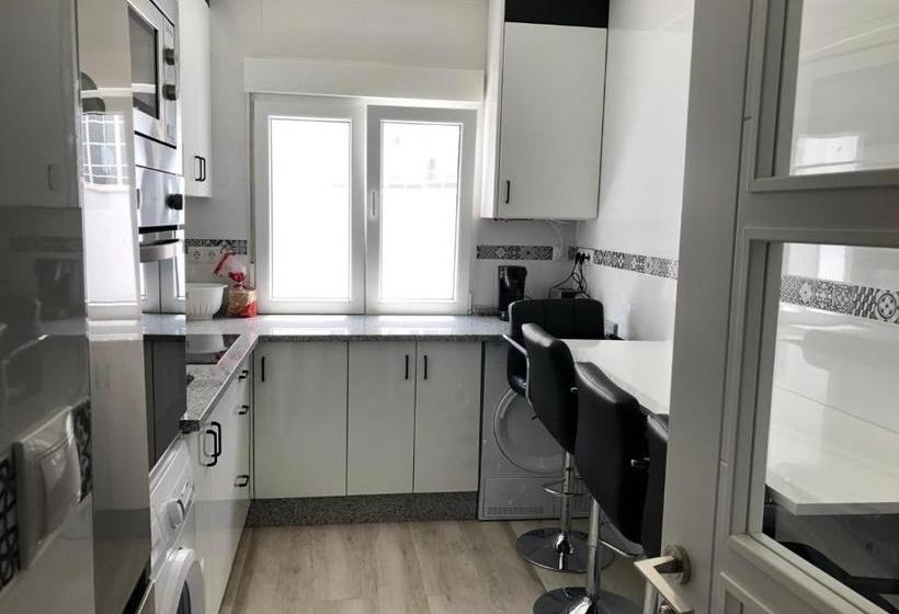 تختخواب و صبحانه Residencia Compostela 2