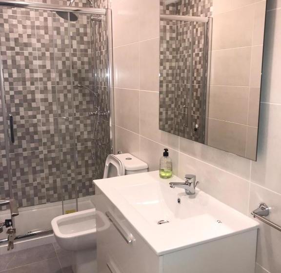 تختخواب و صبحانه Residencia Compostela 2