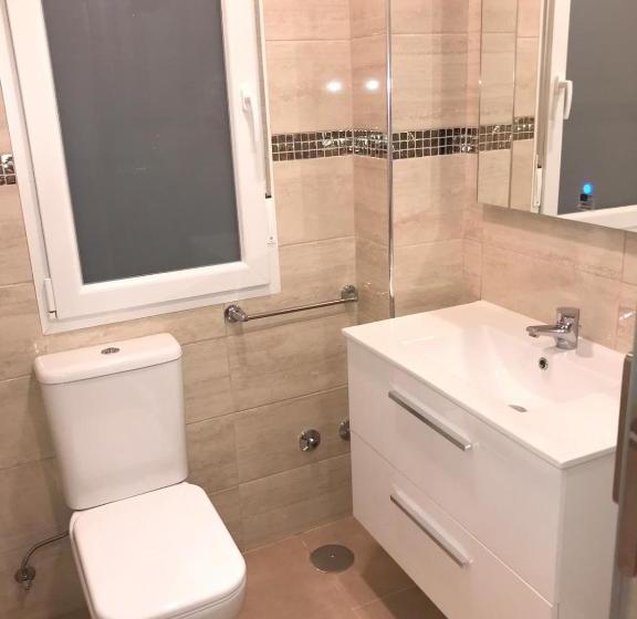 تختخواب و صبحانه Residencia Compostela 2