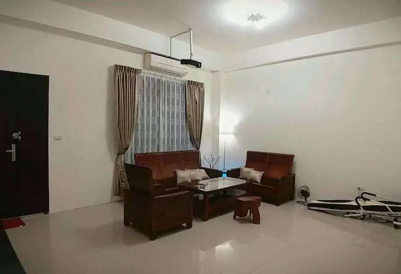 تختخواب و صبحانه Yuanshan Dahu Homestay