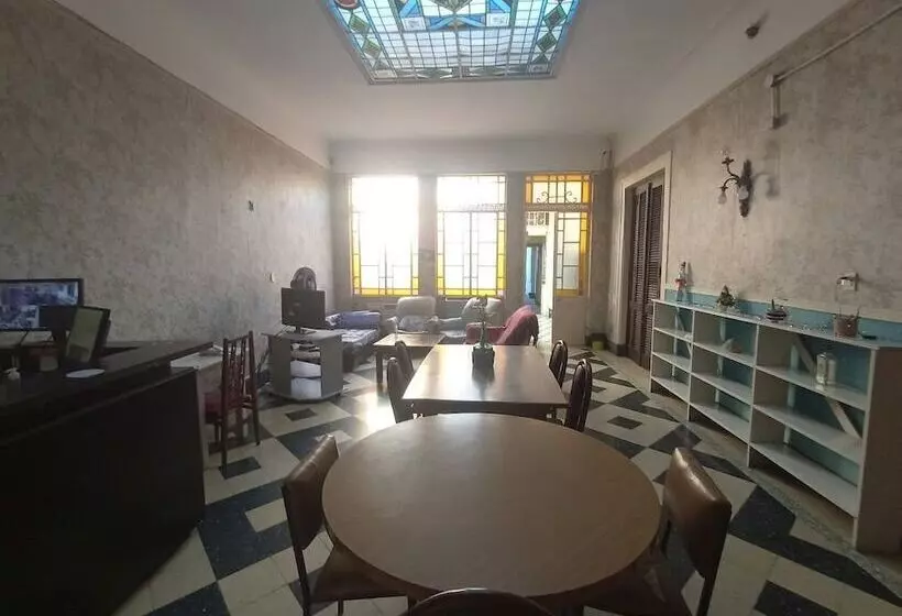 En La Plata Hostel El Pampa