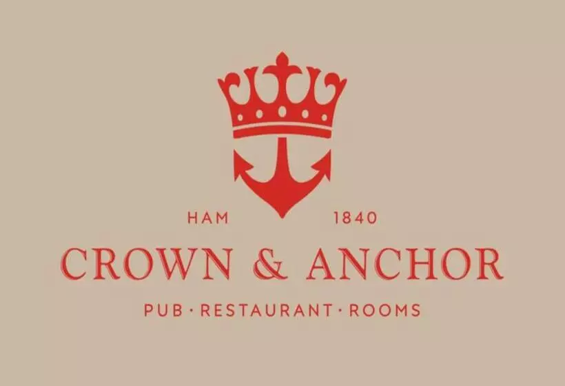 ホテル Crown And Anchor