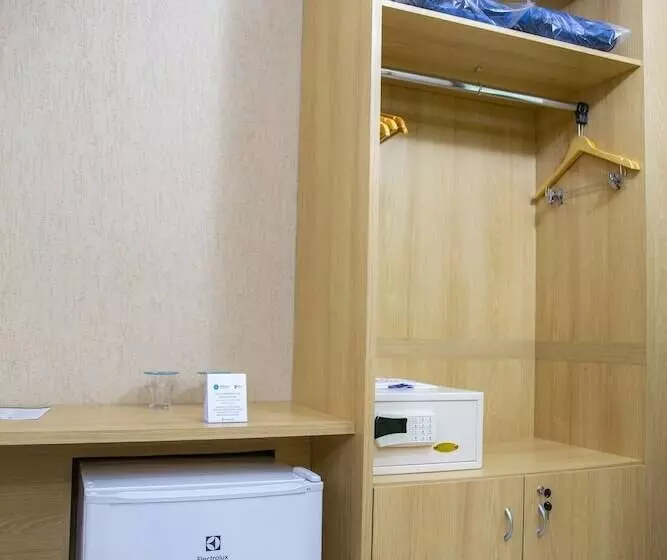 House Inn Hotel   Anashopping