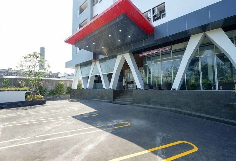 Pensjonat Reddoorz Apartment Near Exit Toll Colomadu