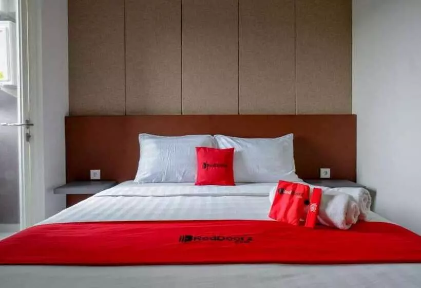 ペンション Reddoorz Apartment Near Exit Toll Colomadu