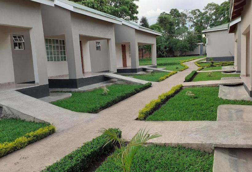 Bed and Breakfast Delight Lodge