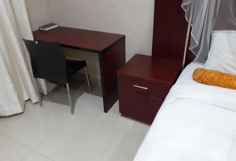 Bed and Breakfast Delight Lodge