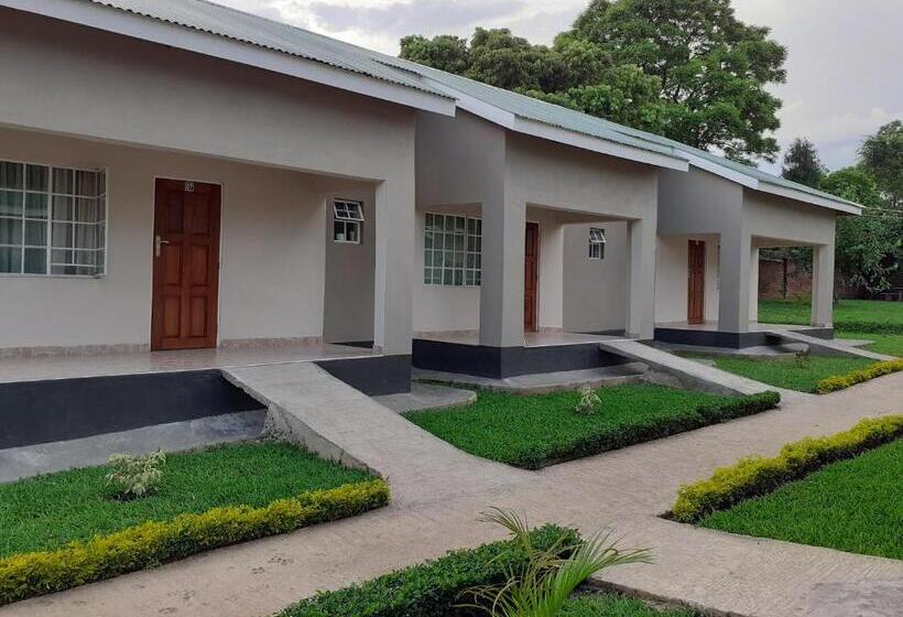 Bed and Breakfast Delight Lodge