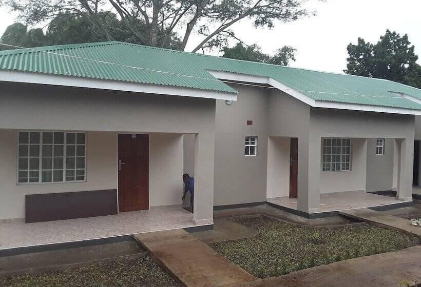 Bed and Breakfast Delight Lodge