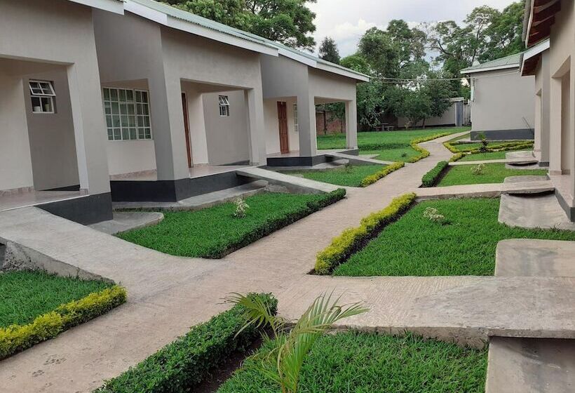 Bed and Breakfast Delight Lodge