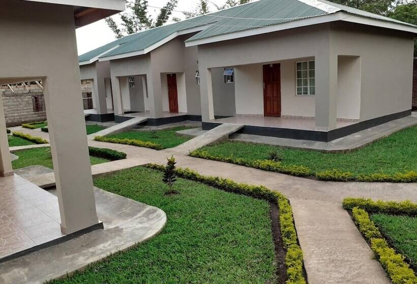 Bed and Breakfast Delight Lodge