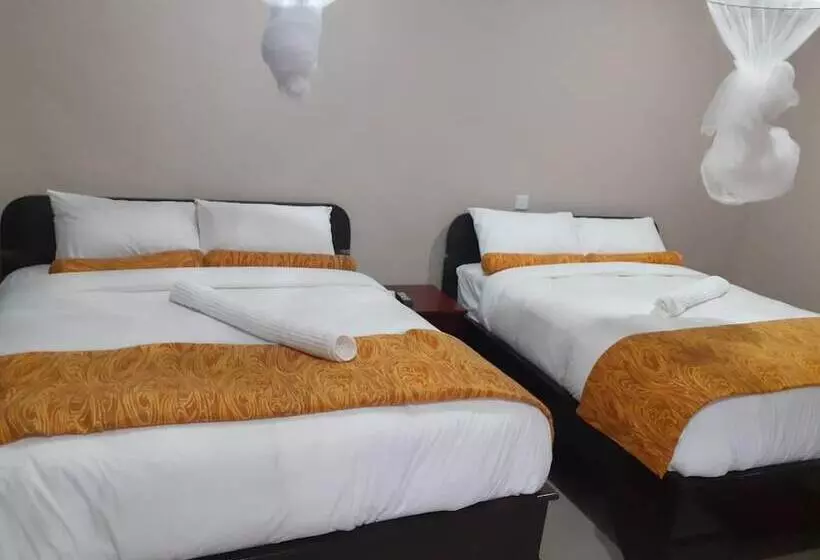 تختخواب و صبحانه Delight Lodge