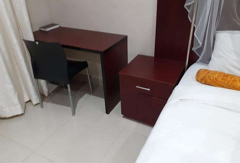 Bed and Breakfast Delight Lodge