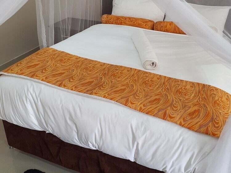 Bed and Breakfast Delight Lodge