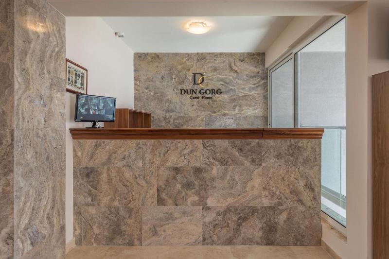 تختخواب و صبحانه Dun Gorg Guest House