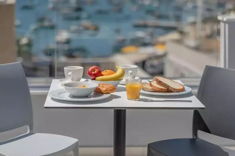 تختخواب و صبحانه Dun Gorg Guest House