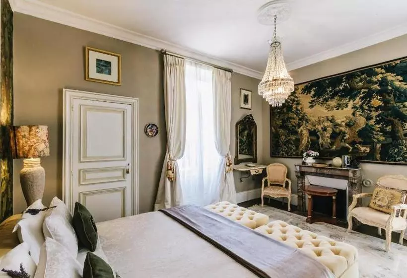 ベッドアンドブレックファースト Château La Creuzette