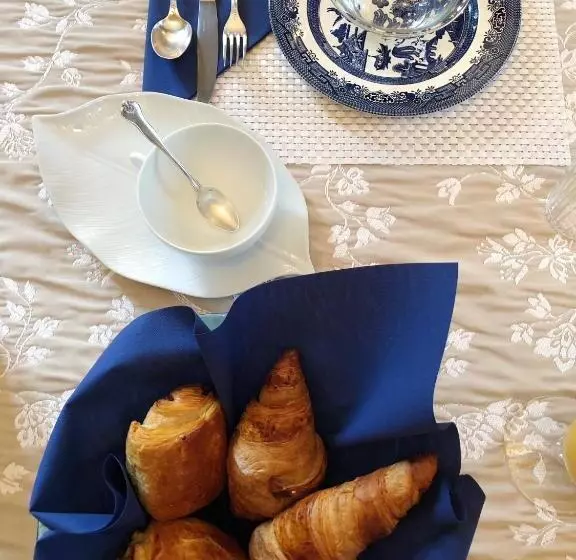 ベッドアンドブレックファースト Château La Creuzette