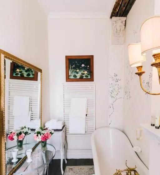 ベッドアンドブレックファースト Château La Creuzette