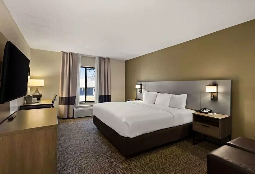فندق Comfort Inn Huntington Near University