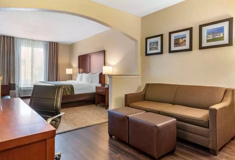 هتل Comfort Inn