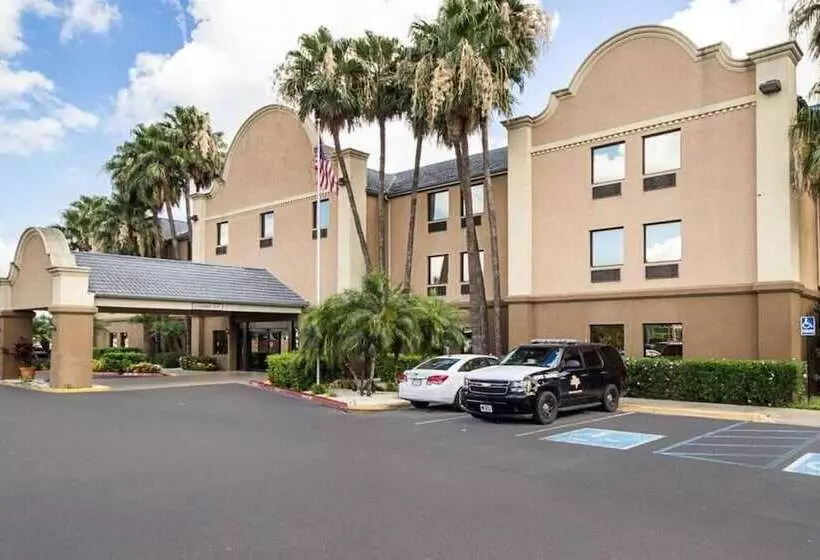 호텔 Shary Inn And Suites