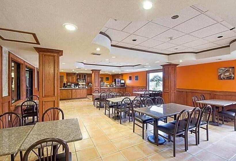 酒店 Shary Inn And Suites