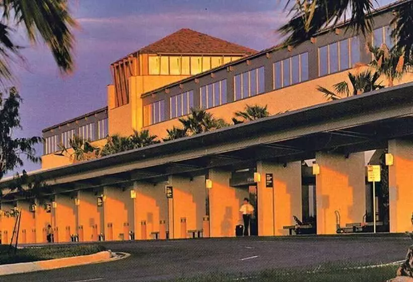 호텔 Shary Inn And Suites