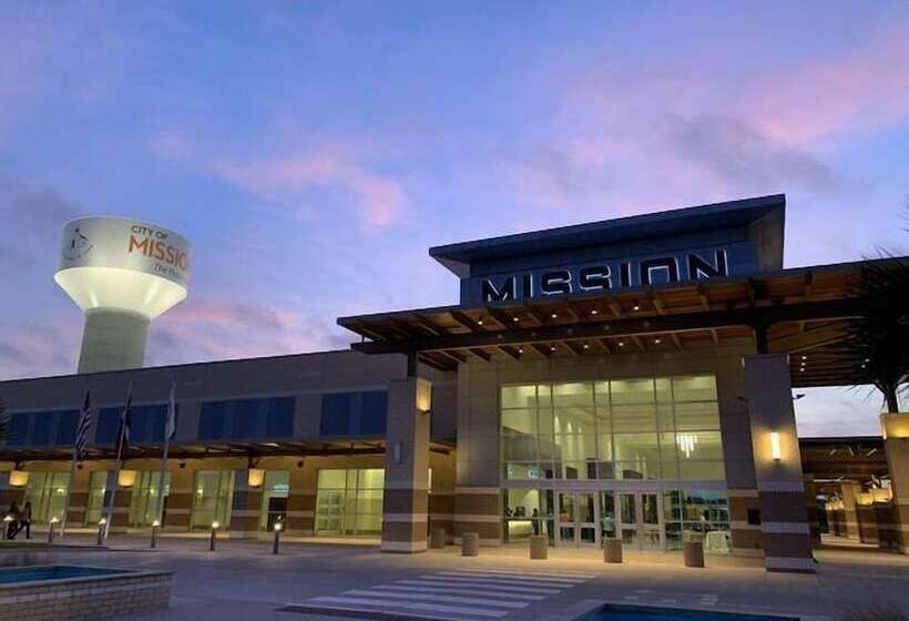 酒店 Shary Inn And Suites