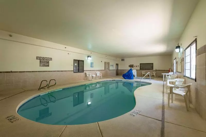 هتل Comfort Inn & Suites Alamosa