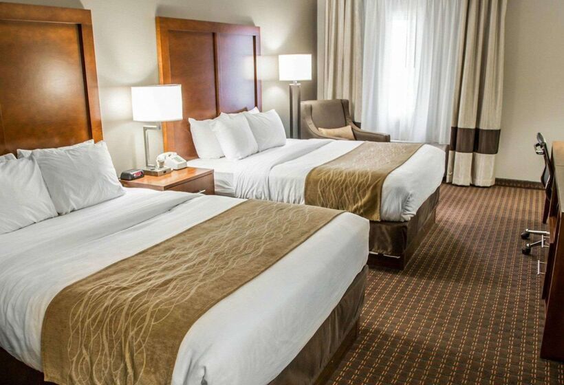 فندق Comfort Inn & Suites Riverview Near Davenport And I80