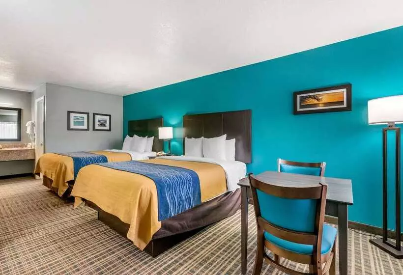 Отель Comfort Inn Sun City Center Ruskin Tampa South